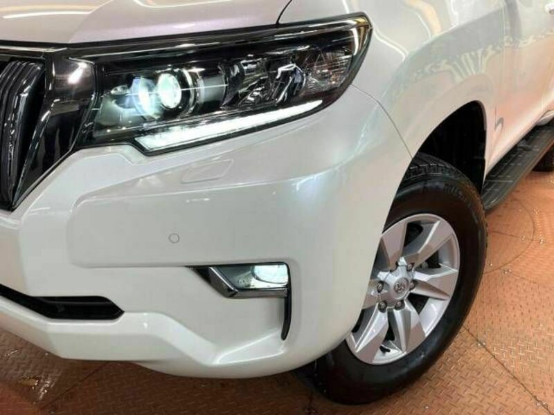 LAND CRUISER PRADO-14