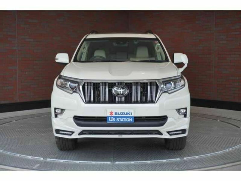 LAND CRUISER PRADO-3