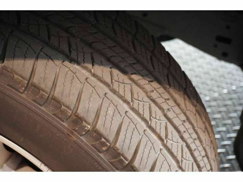 LAND CRUISER PRADO-16