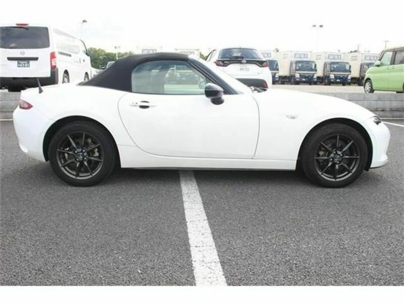 ROADSTER