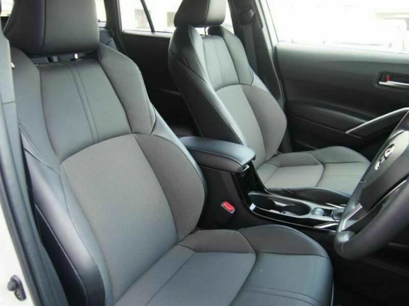 COROLLA CROSS
