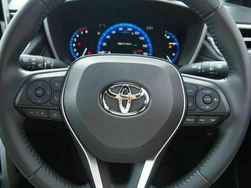 COROLLA CROSS
