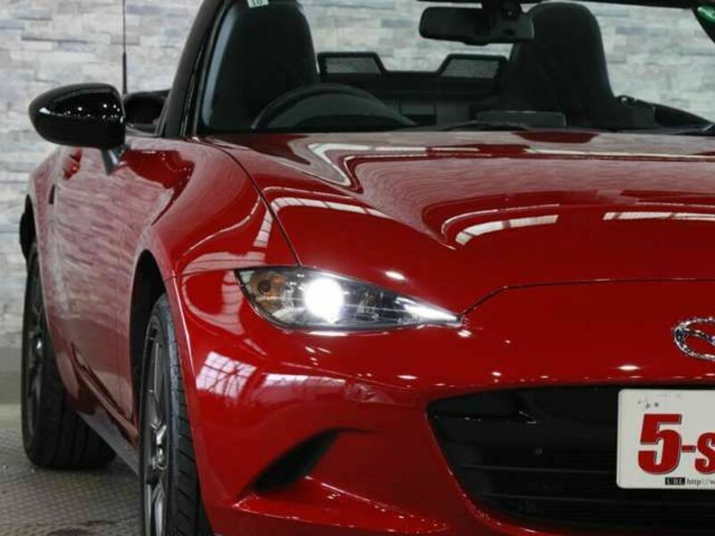 ROADSTER