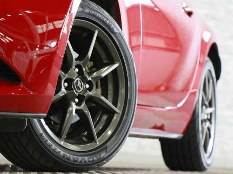 ROADSTER