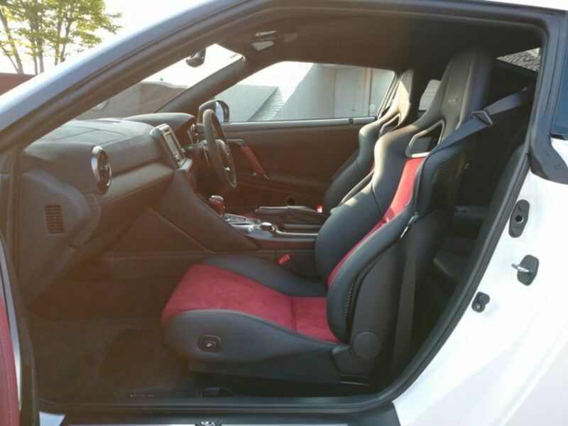 GT-R