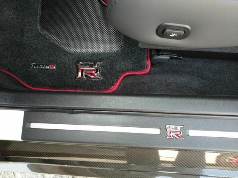 GT-R