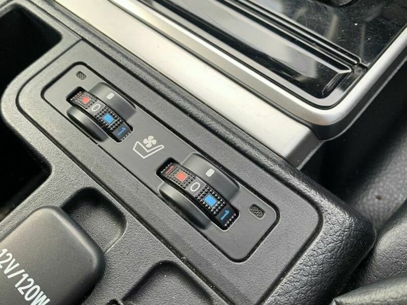 LAND CRUISER PRADO-10