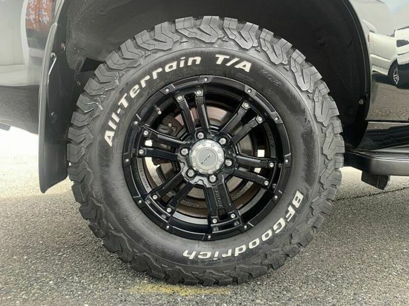 LAND CRUISER PRADO-21