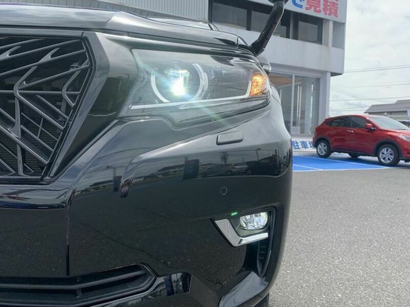LAND CRUISER PRADO-26