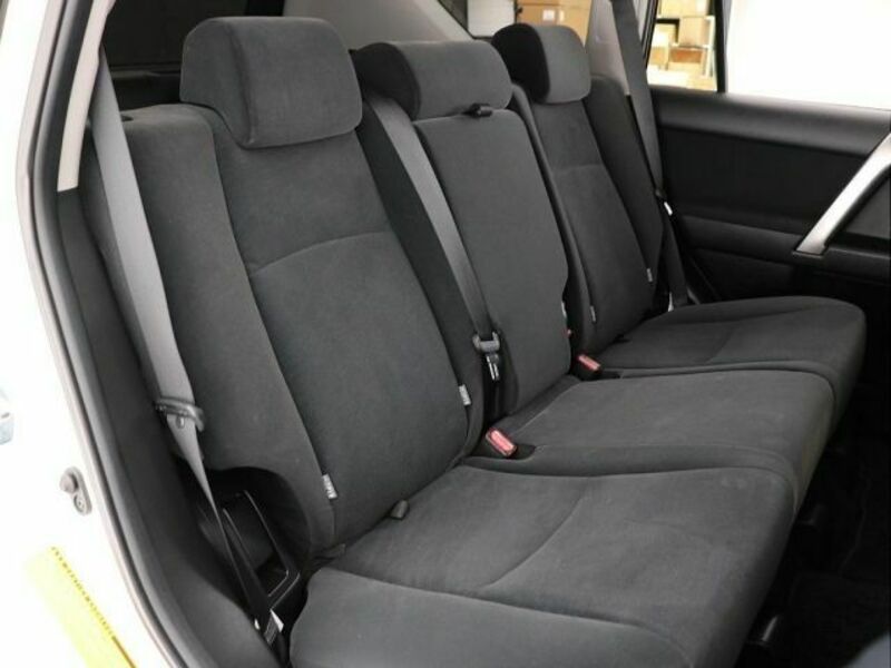 LAND CRUISER PRADO-6