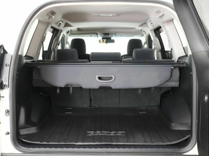 LAND CRUISER PRADO-7