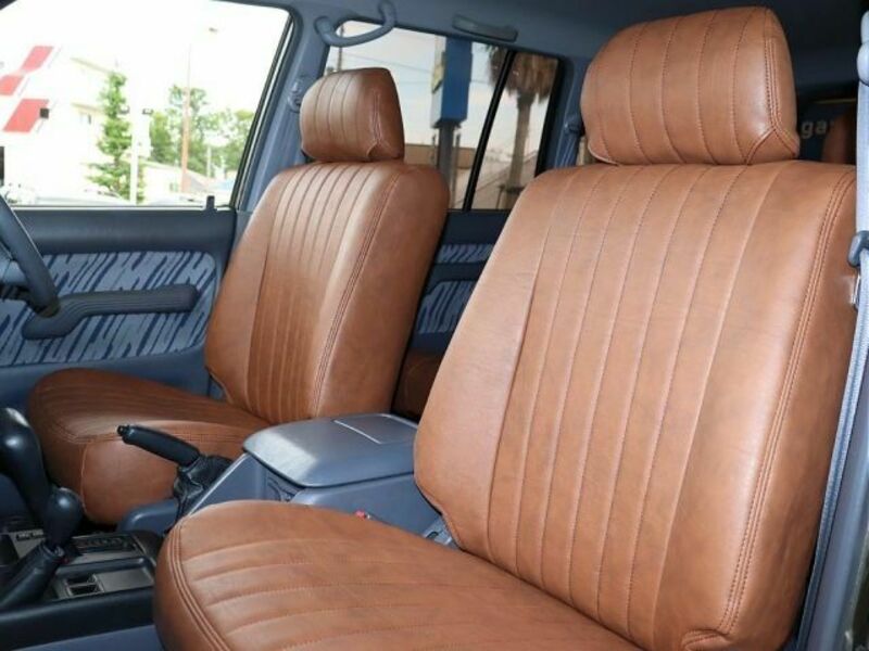 LAND CRUISER PRADO-5