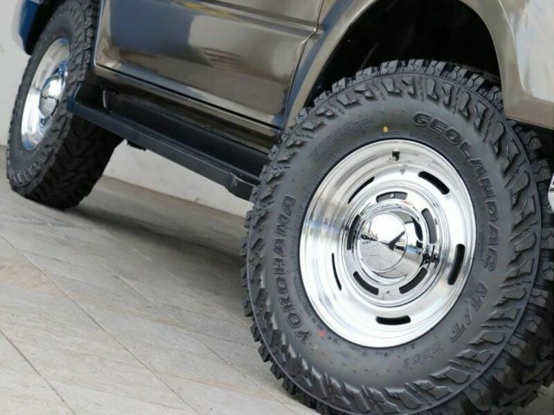 LAND CRUISER PRADO-15