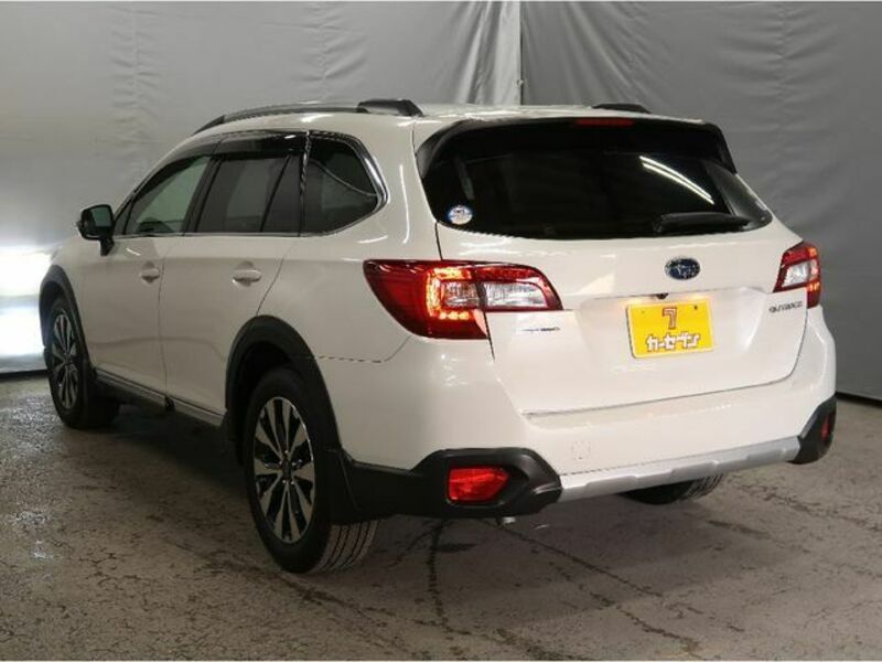 LEGACY OUTBACK