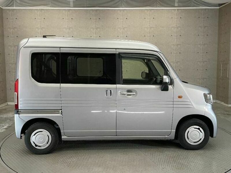 N-VAN