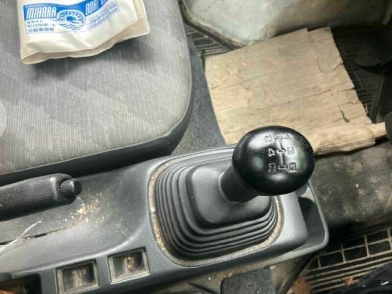 CARRY TRUCK