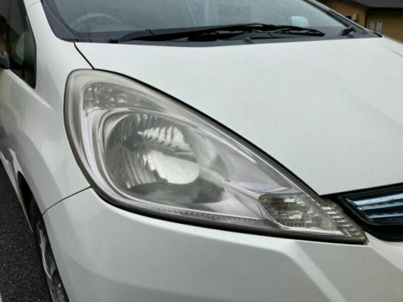 FIT HYBRID-5