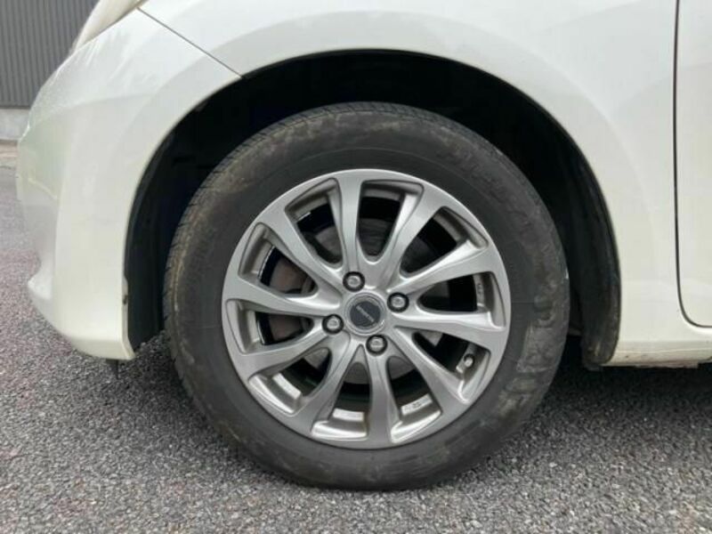 FIT HYBRID-8