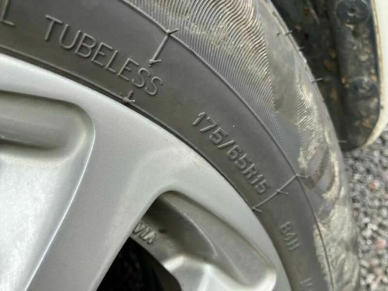 FIT HYBRID-12