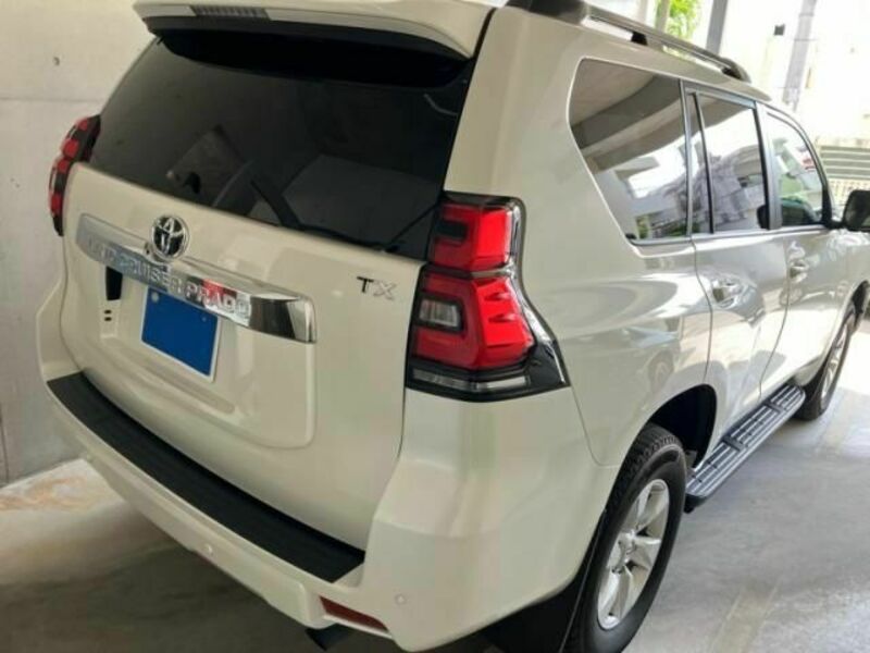 LAND CRUISER PRADO-4