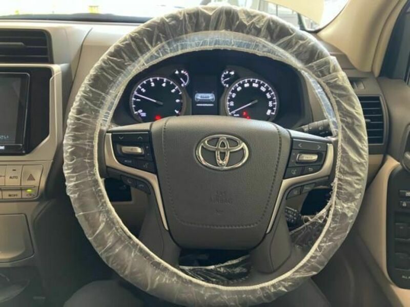 LAND CRUISER PRADO-6