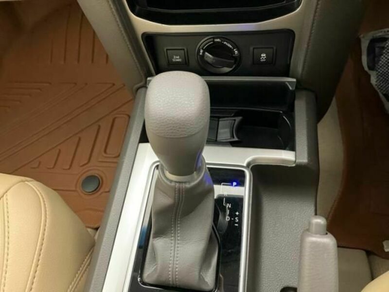 LAND CRUISER PRADO-7