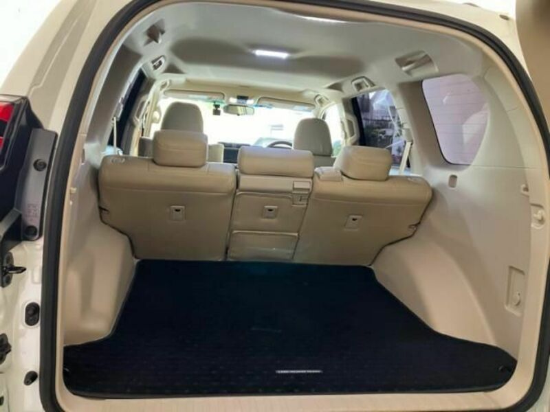 LAND CRUISER PRADO-22