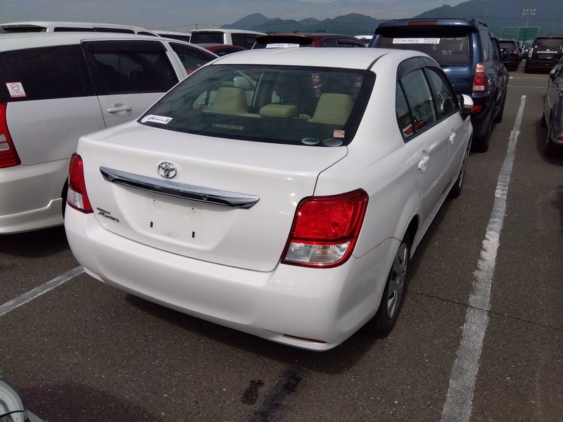 COROLLA AXIO
