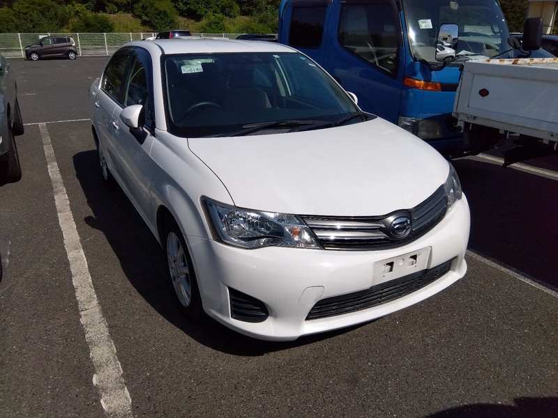 COROLLA AXIO