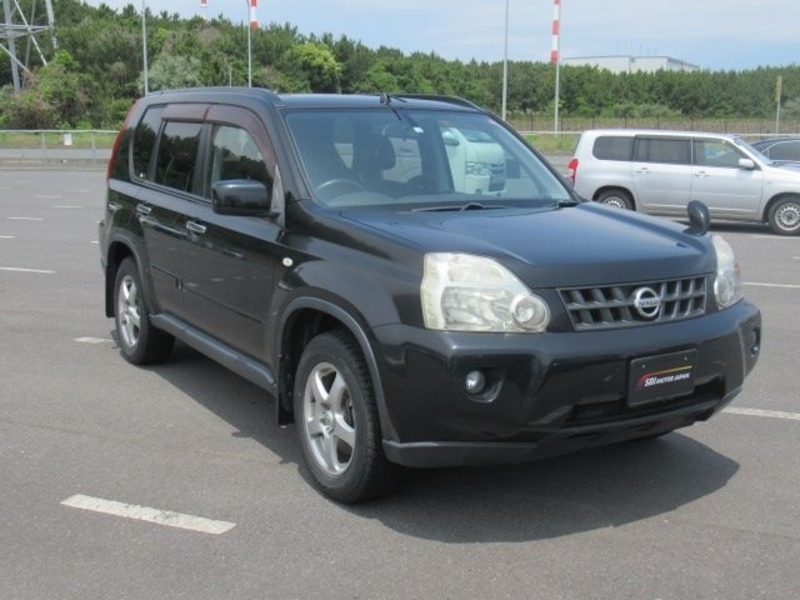 X-TRAIL