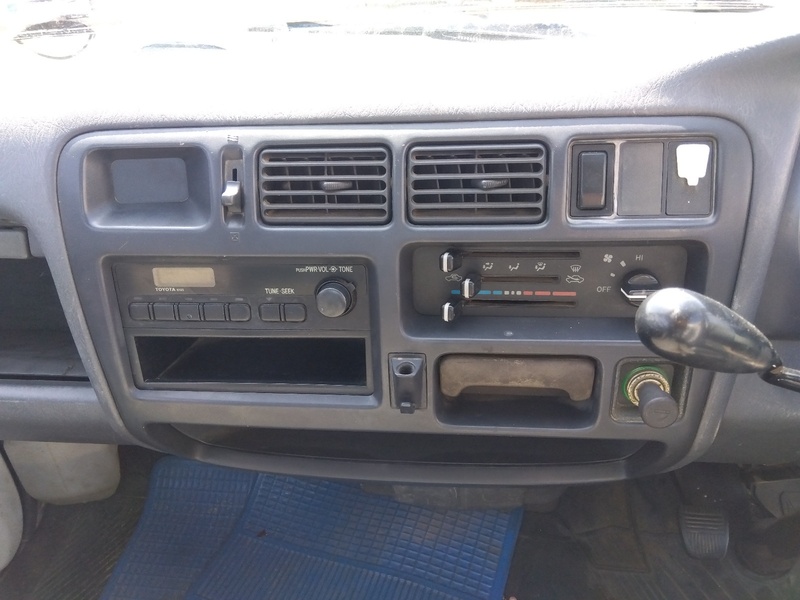 TOWNACE TRUCK