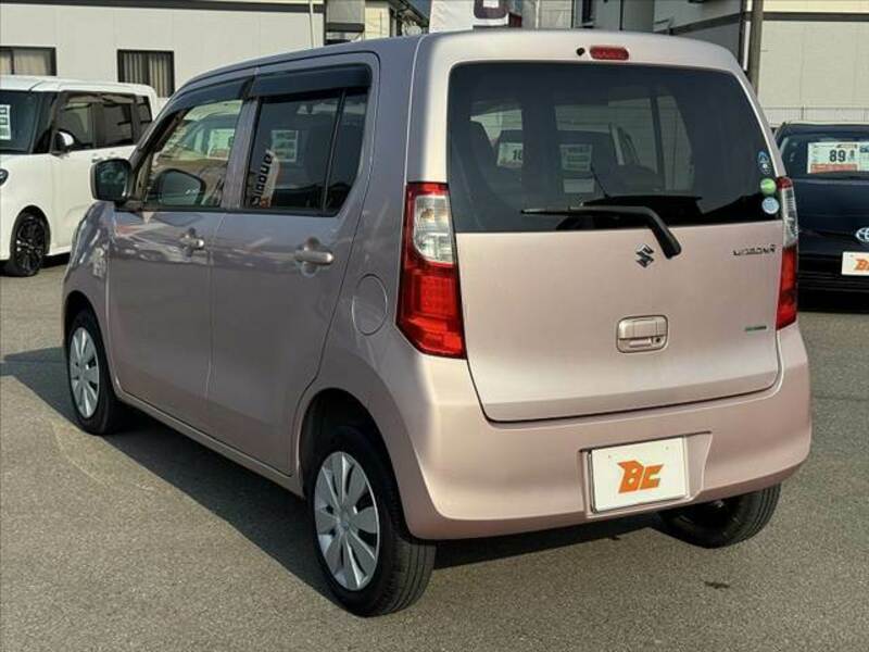 WAGON R-12