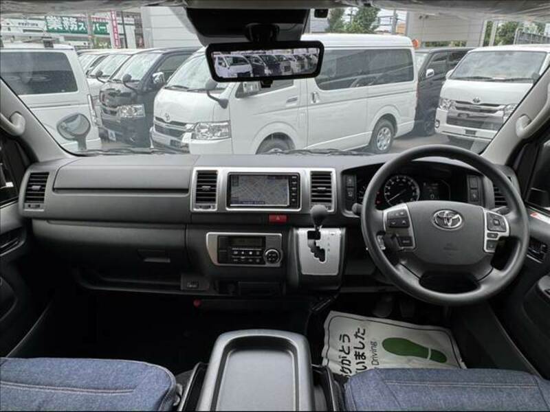 HIACE VAN-3