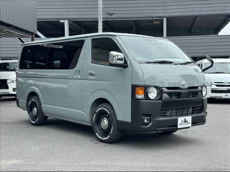HIACE VAN-10