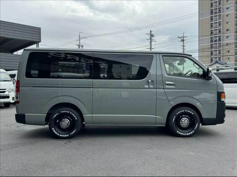 HIACE VAN-12