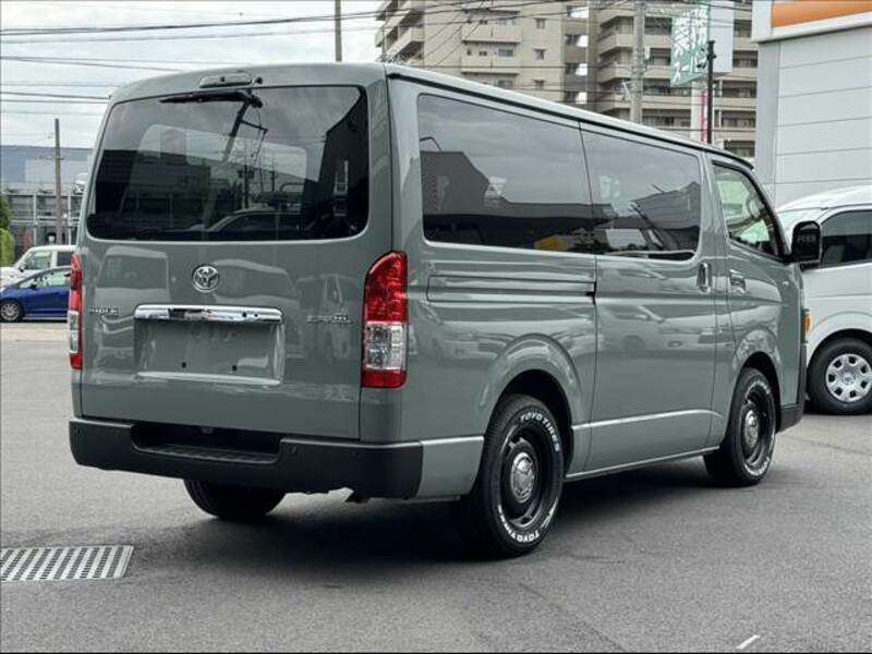 HIACE VAN-14
