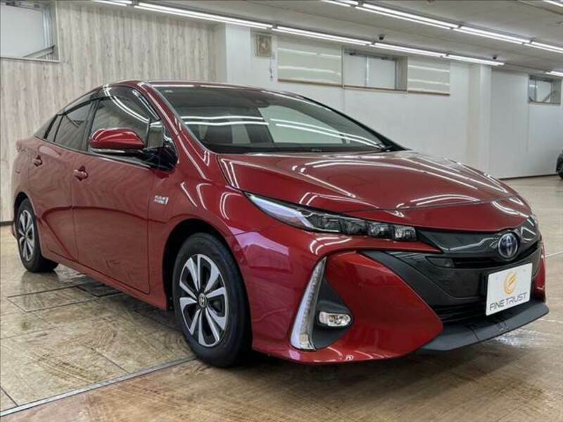 PRIUS PHV