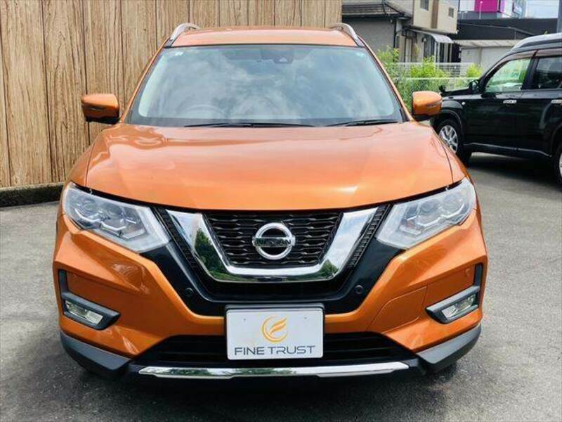 X-TRAIL