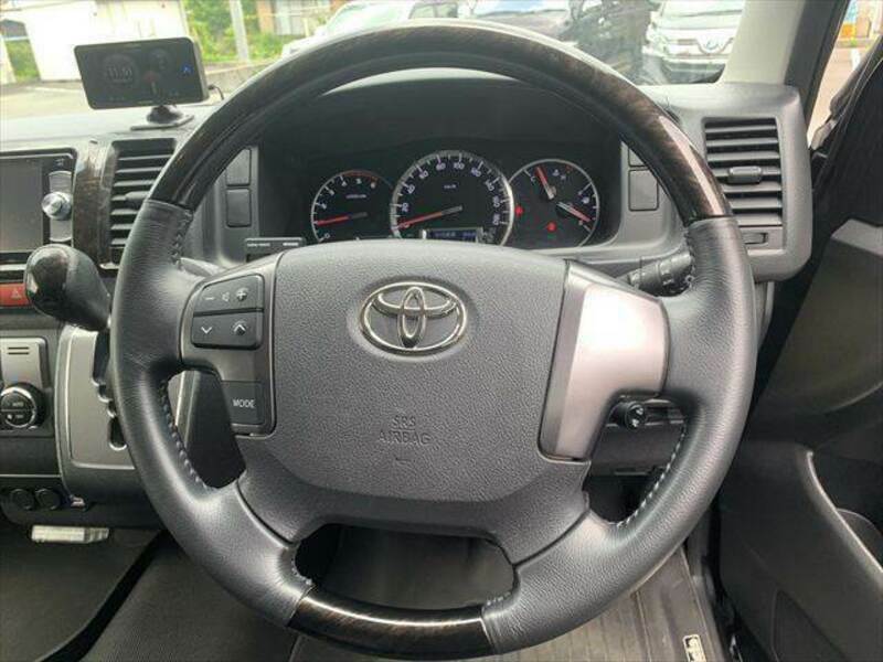 HIACE VAN-10