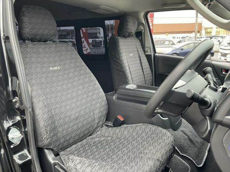 HIACE VAN-7