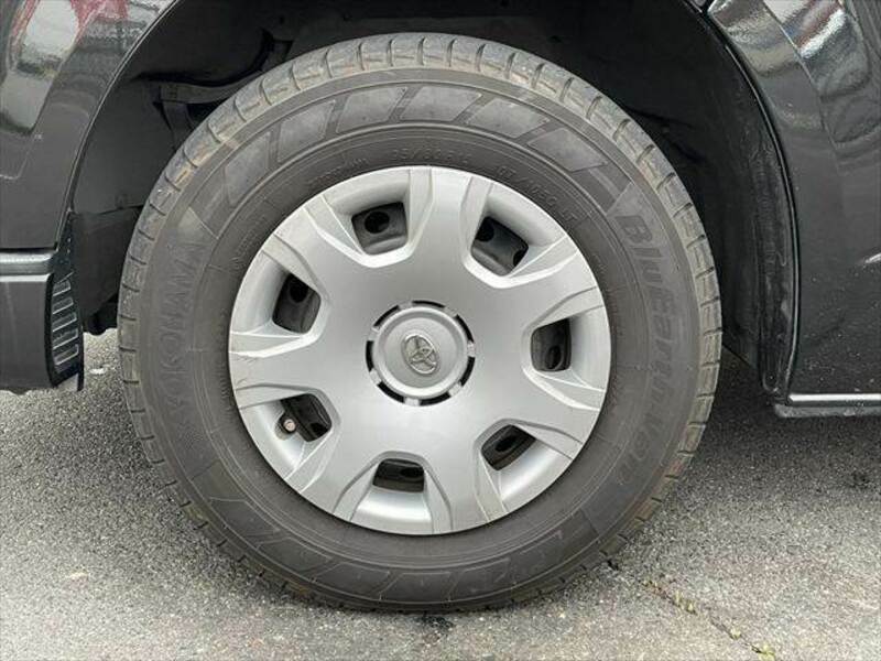 HIACE VAN-13