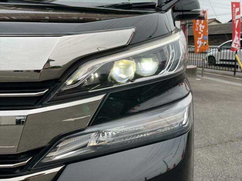 VELLFIRE-15