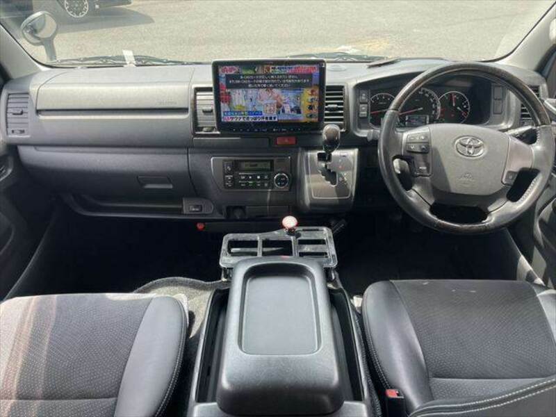 HIACE VAN-2