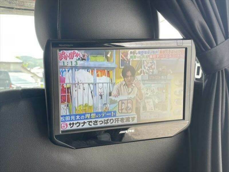 HIACE VAN-8