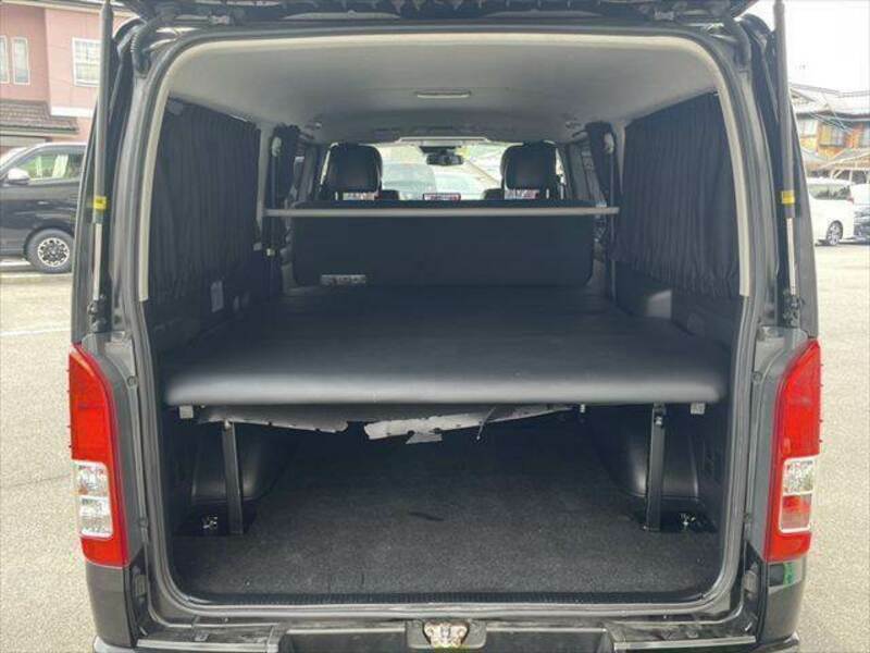 HIACE VAN-12