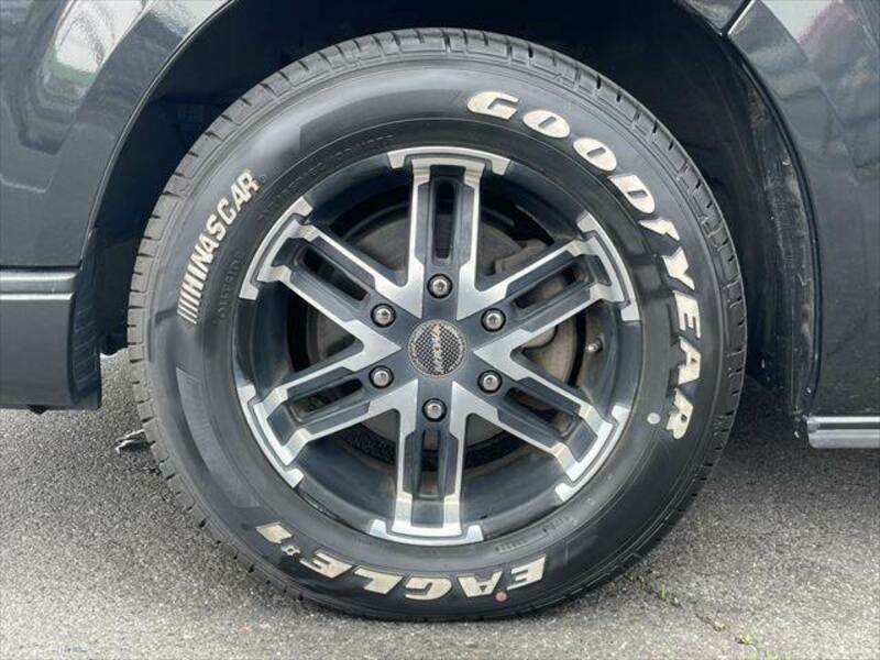 HIACE VAN-16