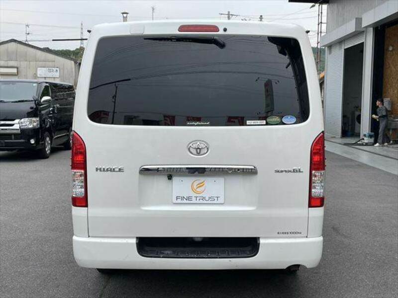 HIACE VAN-18