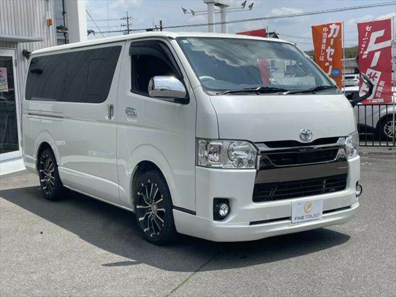 HIACE VAN