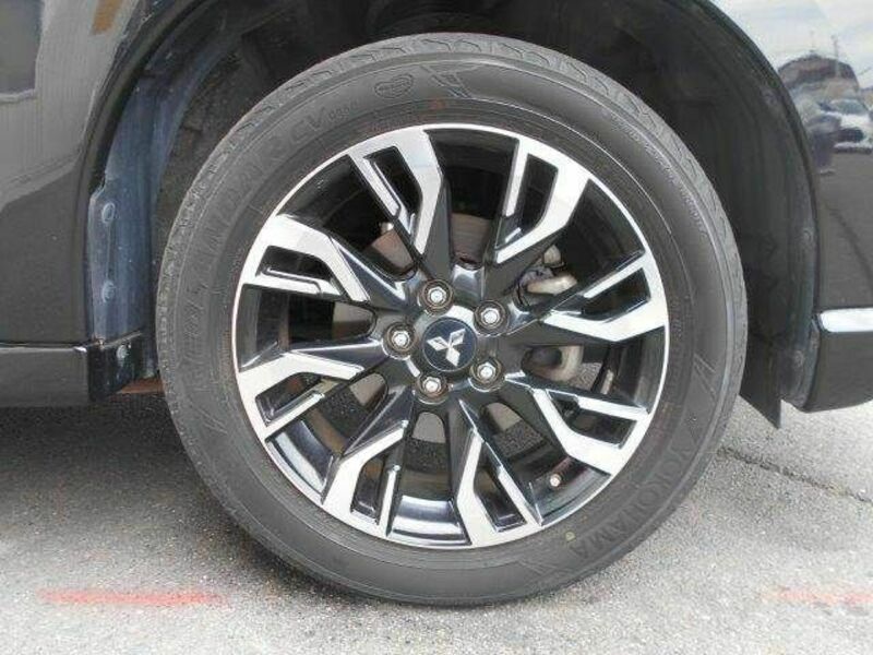 OUTLANDER PHEV