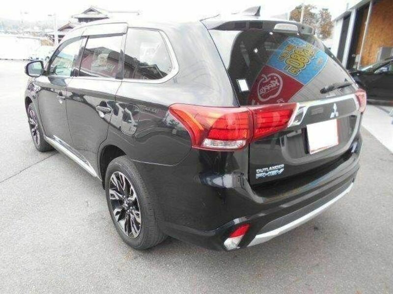 OUTLANDER PHEV